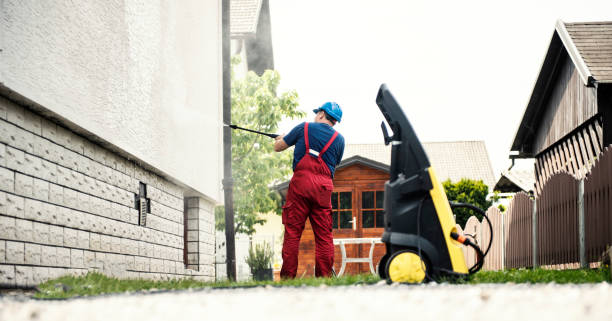 Post-Construction Pressure Washing in Clinton, AR